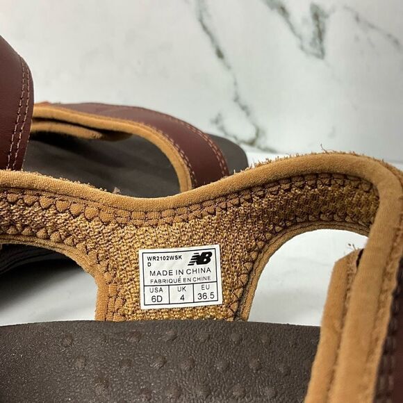 NEW BALANCE Sandals - Picture 7 of 7